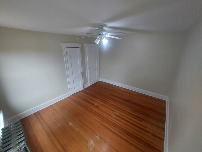 Building Photo - 12 East St