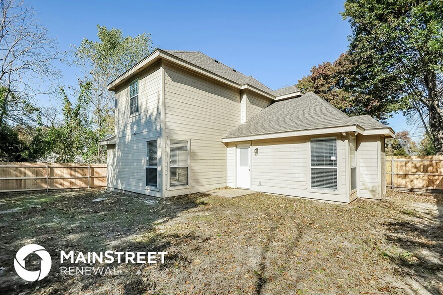 Building Photo - 714 Mannington Dr