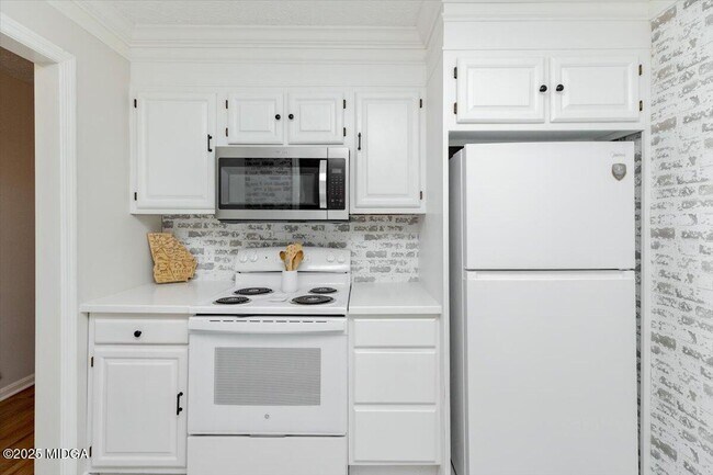 Building Photo - 110 Wingate Cir