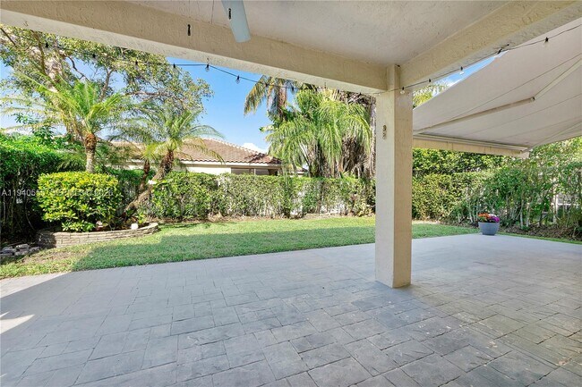 Building Photo - 630 Vista Meadows Dr