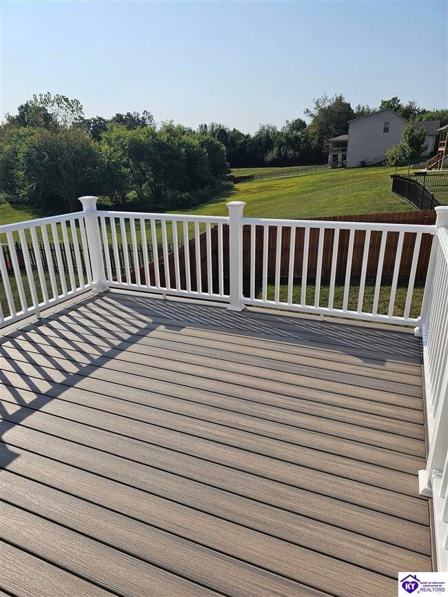 Building Photo - 118 Twin Lakes Dr