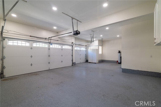 Building Photo - 19922 E Country Hollow Dr