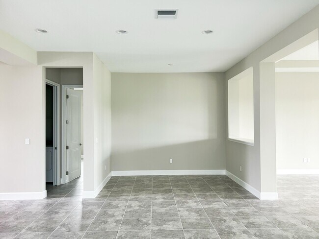 Building Photo - 5327 Liberty Ln