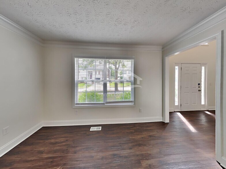 Building Photo - 3491 Skyland Ridge Ct