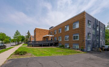 Building Photo - Modern Apartments in the Heart of South Minneapolis