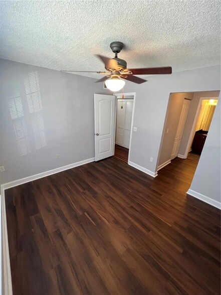 Building Photo - 2035 Dixie Belle Dr
