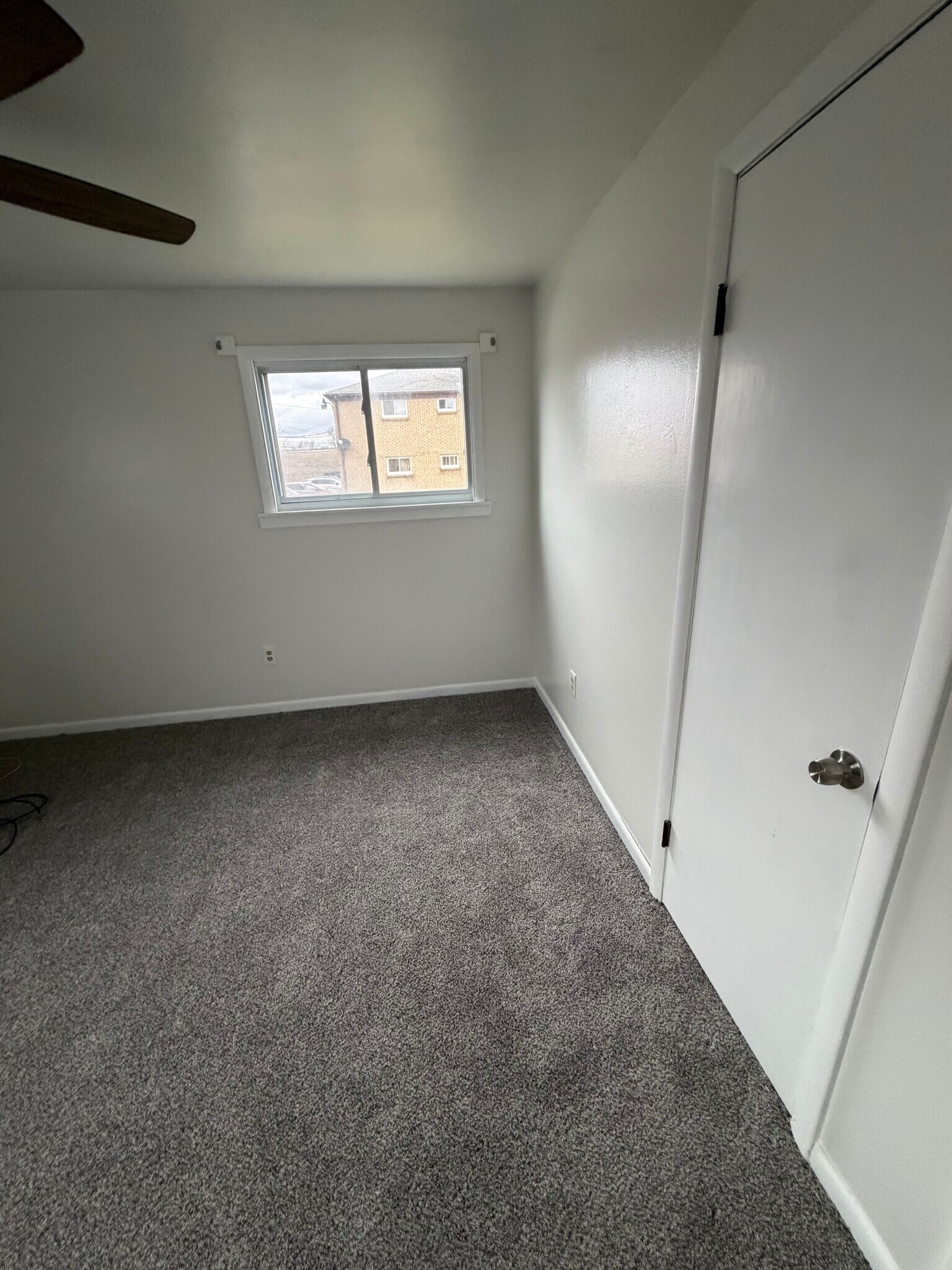 Building Photo - 2025 Abbott Rd