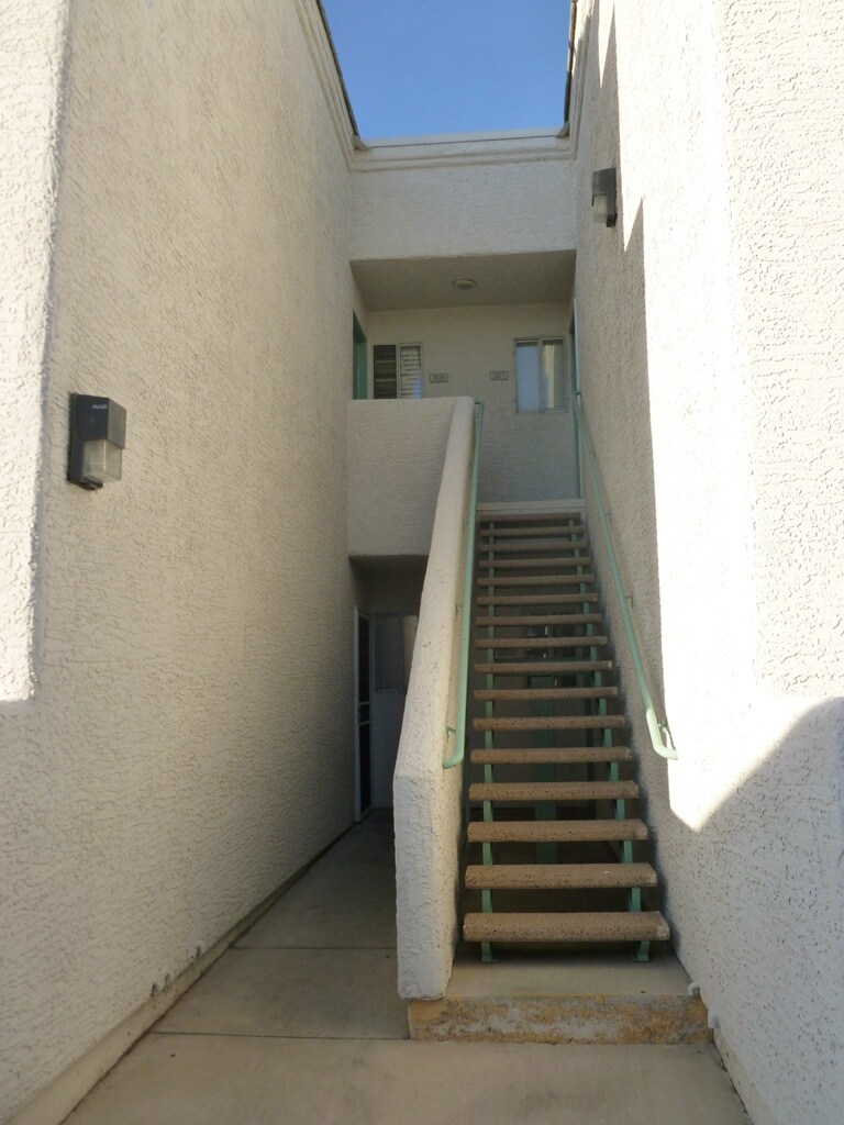 Building Photo - 7100 Pirates Cove Rd