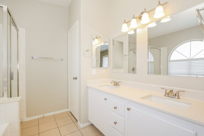 Building Photo - 412 Rancho Del Mar Way