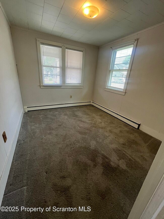 Building Photo - 525 E Lackawanna Ave