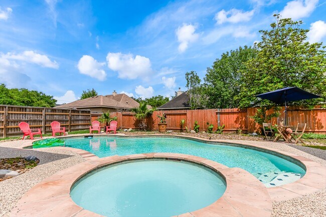 Building Photo - 2833 Trevino Ct