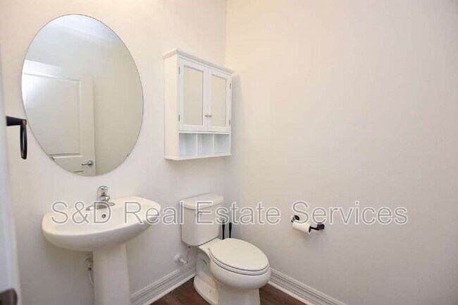 Building Photo - 3857 Capri Coast Dr