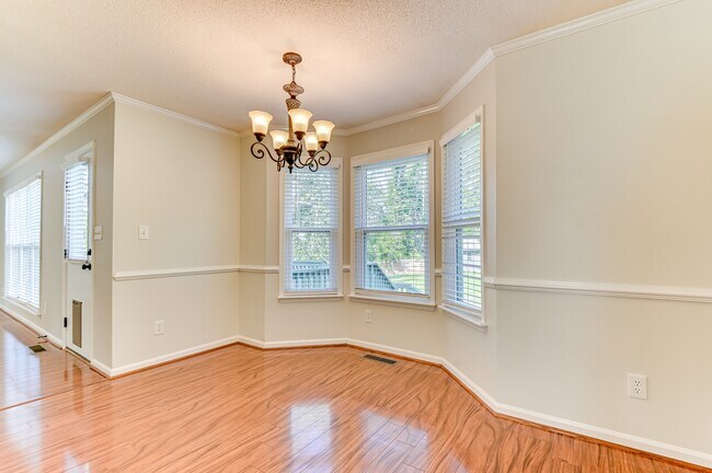 Building Photo - 4135 Fox Brush Dr