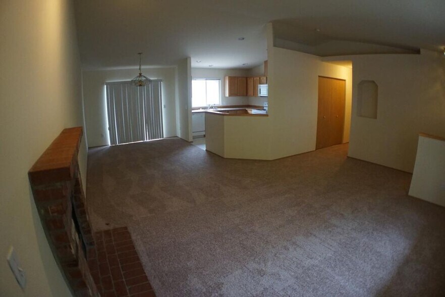 Building Photo - 2964 Sprague St