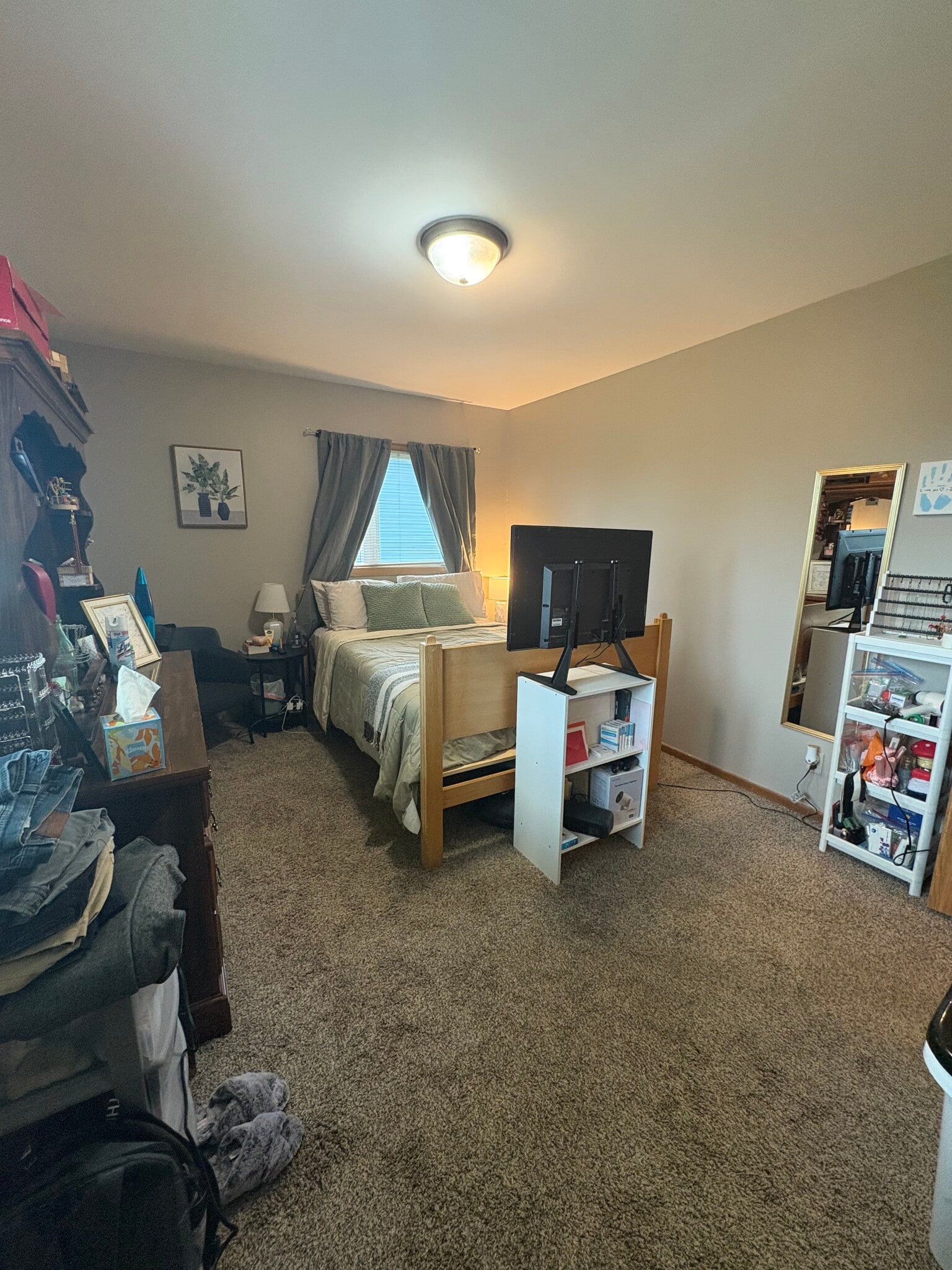 Building Photo - 119 E Welcome Ave