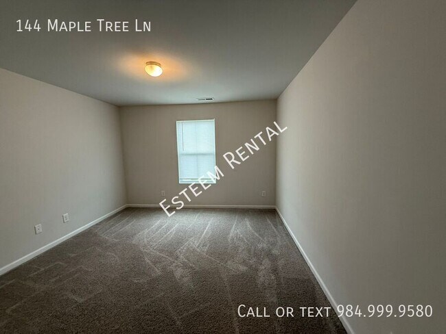 Building Photo - 144 Maple Tree Ln
