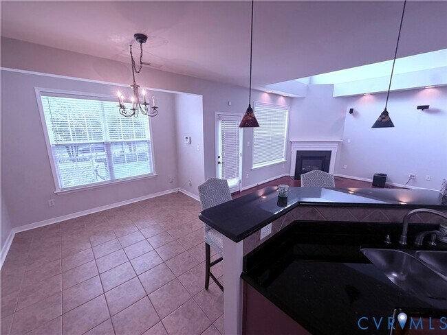 Building Photo - 936 Jamerson Ln