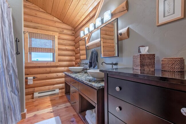 Building Photo - 2477 Middle Teton Rd