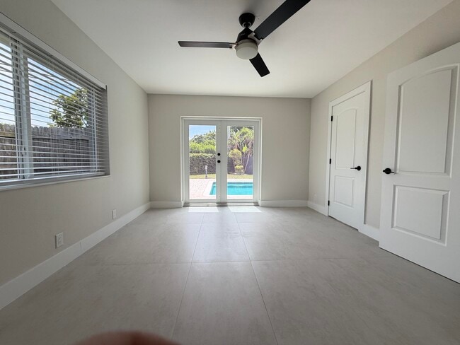 Building Photo - 1100 W Camino Real