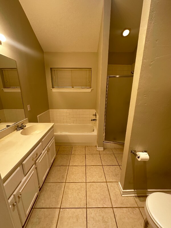 Building Photo - 412 McDonald Dr