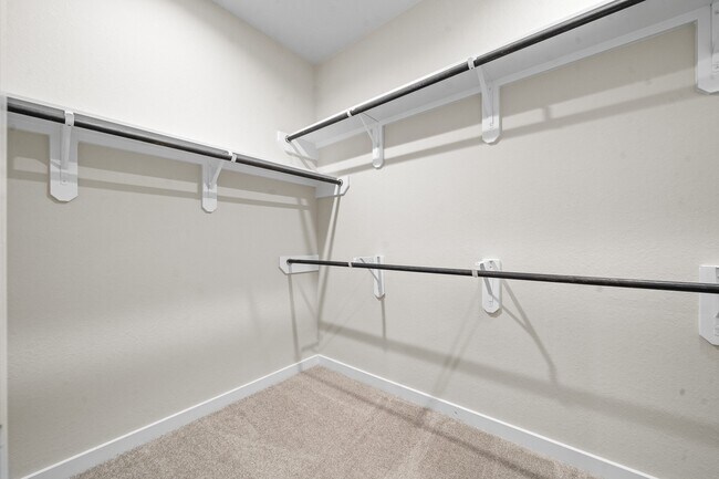 Building Photo - 19723 Vino Vale Dr