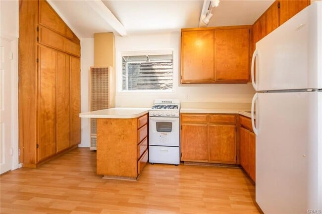 Building Photo - Laguna Canyon Treehouse