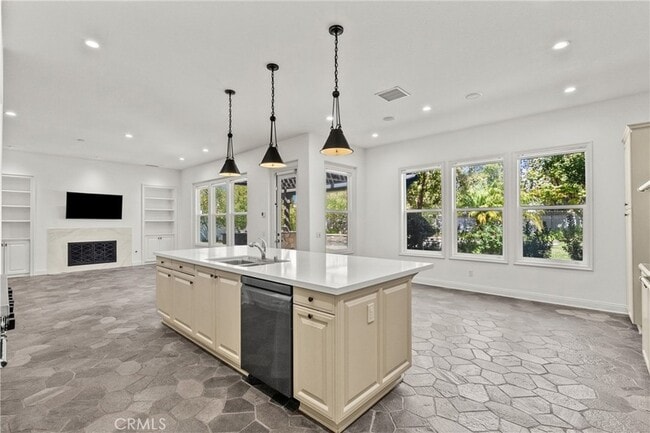 Building Photo - 4170 Prado De Los Zorros