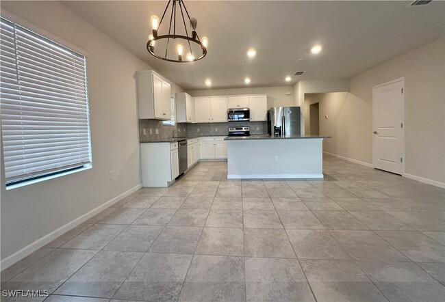 Building Photo - 16037 Beachberry Dr