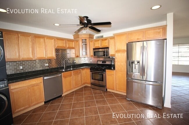 Building Photo - 7448 E Coronado Rd