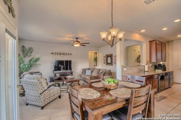 Building Photo - 26207 Lost Creek Way