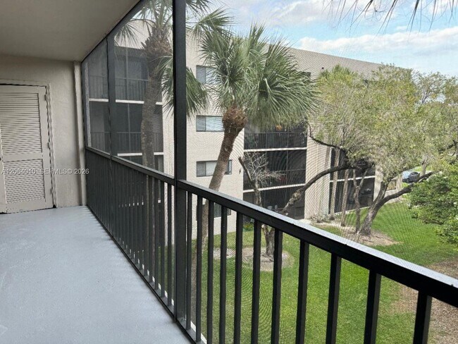 Building Photo - 8400 SW 133rd Avenue Rd