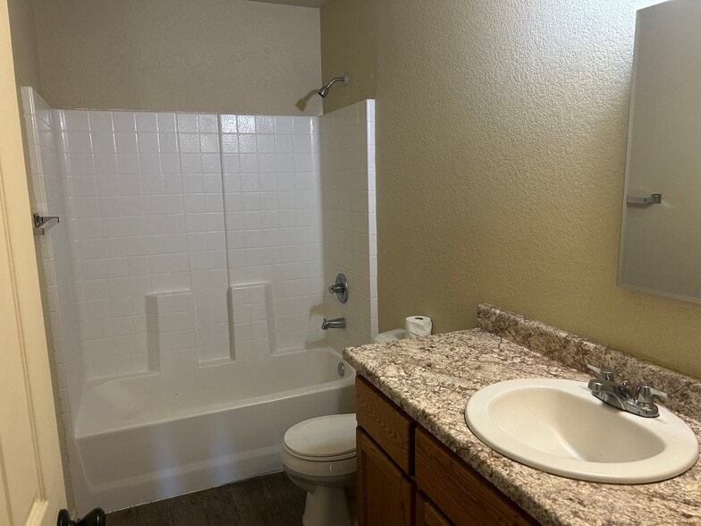 Building Photo - 7826 E 44th Pl