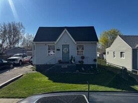 Building Photo - 2148 S 400 E