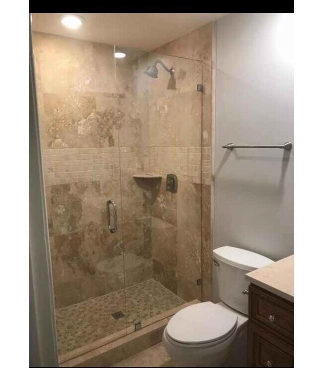 Building Photo - 285 Cypress Point Dr