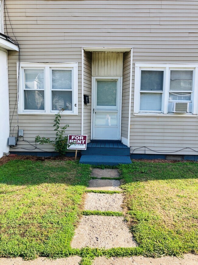Primary Photo - 133 Campbell Ave