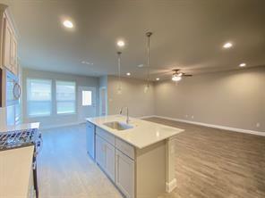 Building Photo - 14609 Caelum Dr