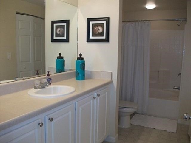 Building Photo - 1005 Bella Vista Blvd