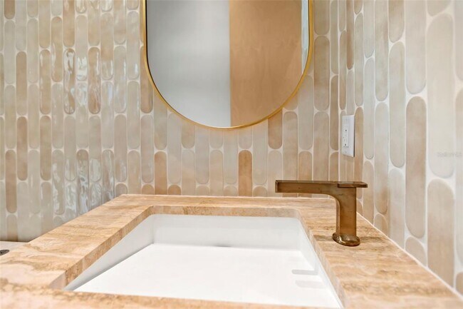 Building Photo - 150 51st St N