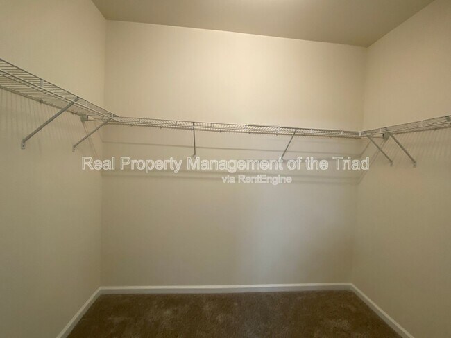 Building Photo - 4539 Deighton Ct