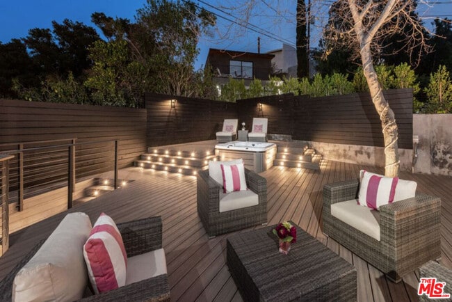 Building Photo - 3936 Farley Ct