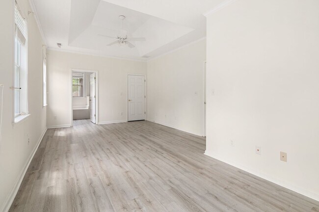 Building Photo - Beautiful Home in Fletcher