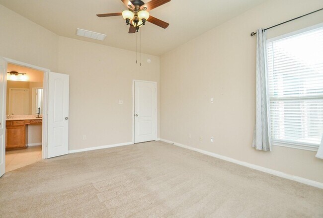 Building Photo - 19634 Travis Cannon Ln