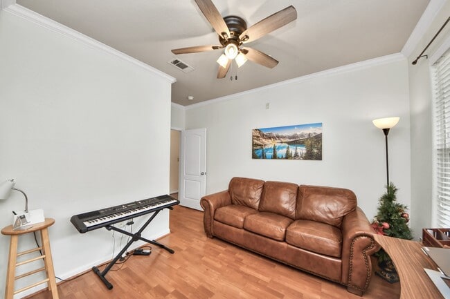 Building Photo - 1711 Old Spanish Trl