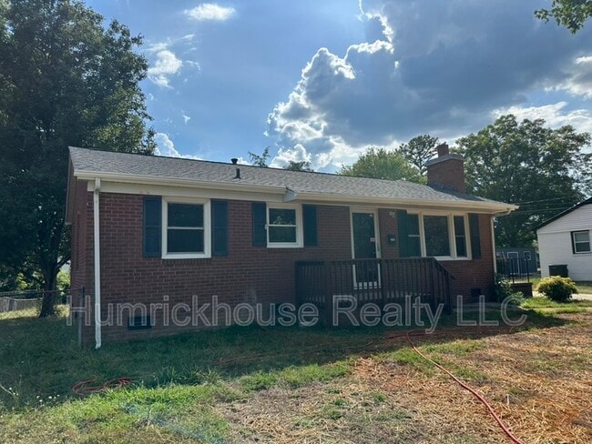Building Photo - 1554 Rolling Meadow Ln