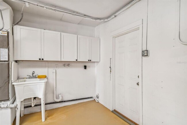 Building Photo - 11245 9th St E