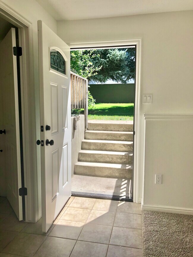 Separate dedicated entrance - 81 S 220 W