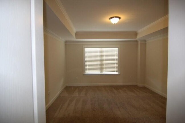 Building Photo - 8305 Harlond Way