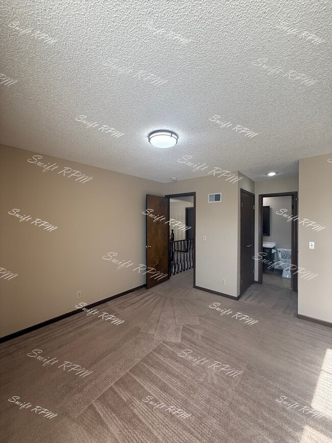 Building Photo - 6704 W 150th St