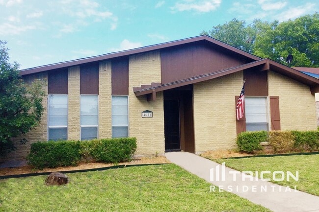 Primary Photo - 4621 Tarry Dr