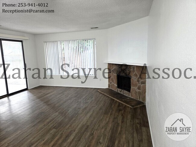 Building Photo - 33039-33041 22nd Pl S